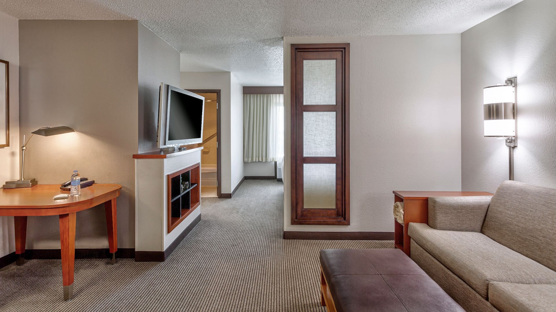 Hyatt Place Kansas City/Overland Park/Convention Center King Guestroom