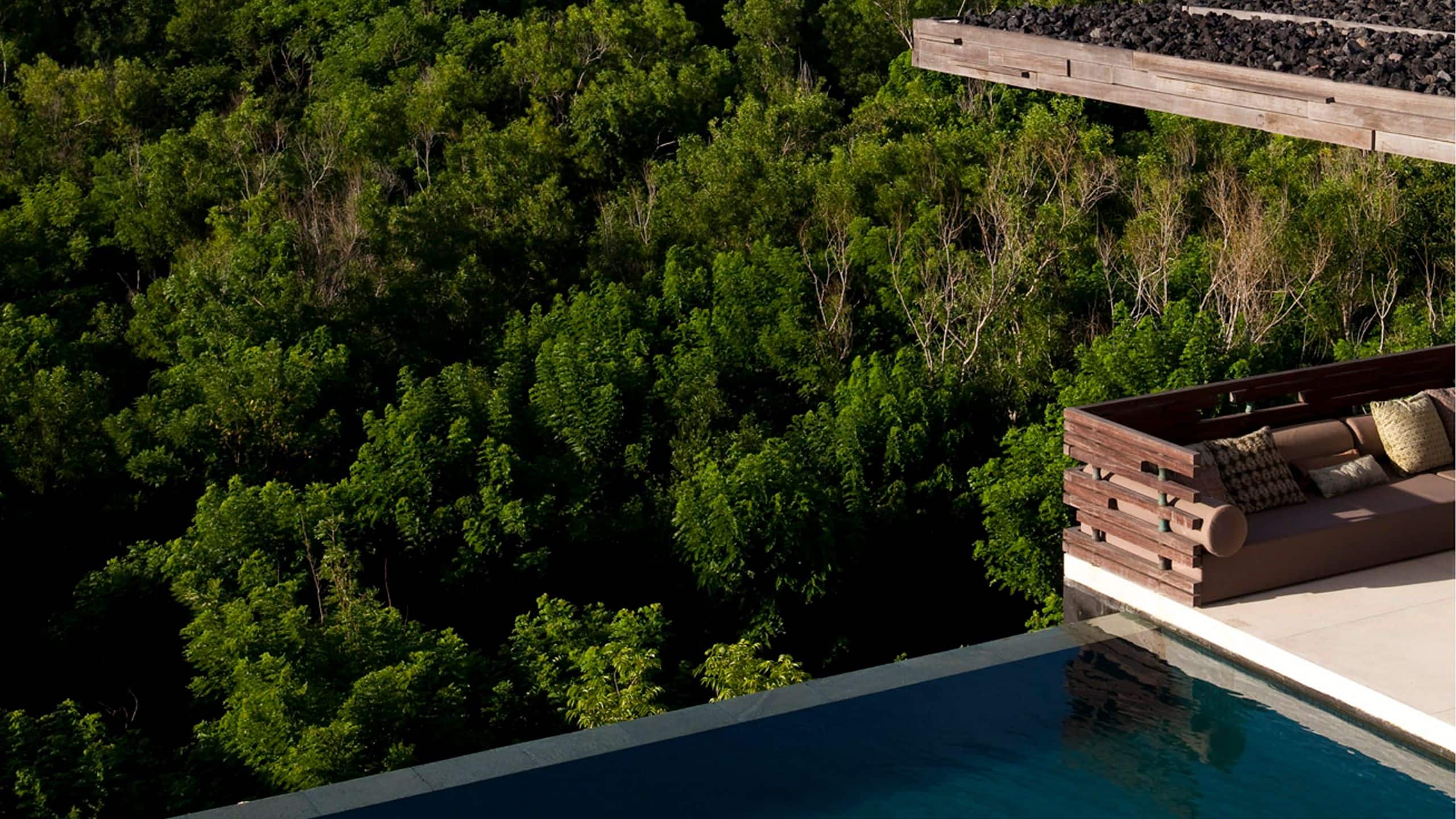 4 von 6 Alila Villas Uluwatu Two Bedroom Hillside Villa View