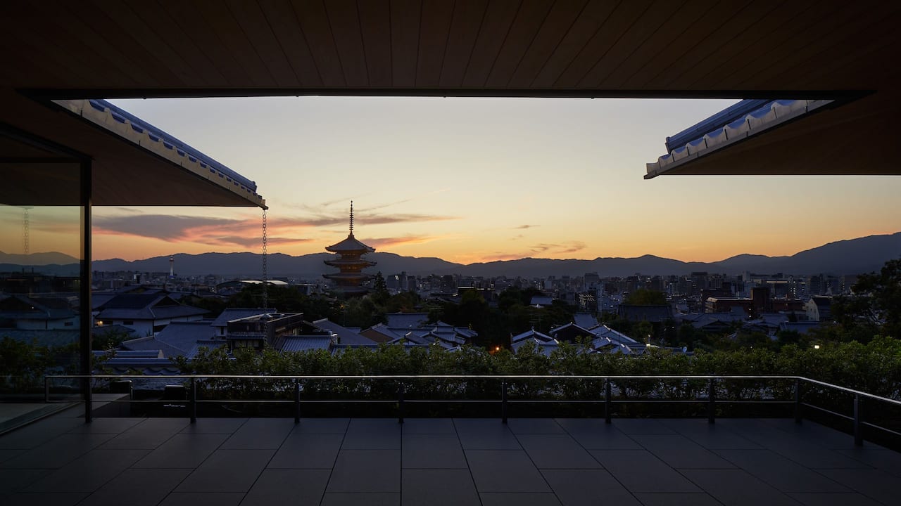 Explore new destinations easily accessible from Tokyo Explore new destinations easily accessible from Tokyo