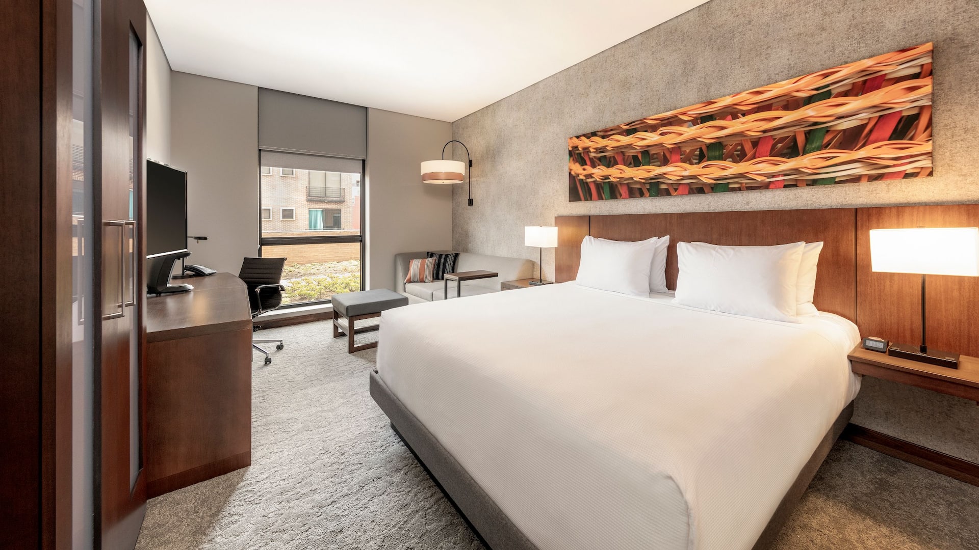1/1 Hyatt Place Bogota / Convention Center King Bedroom
