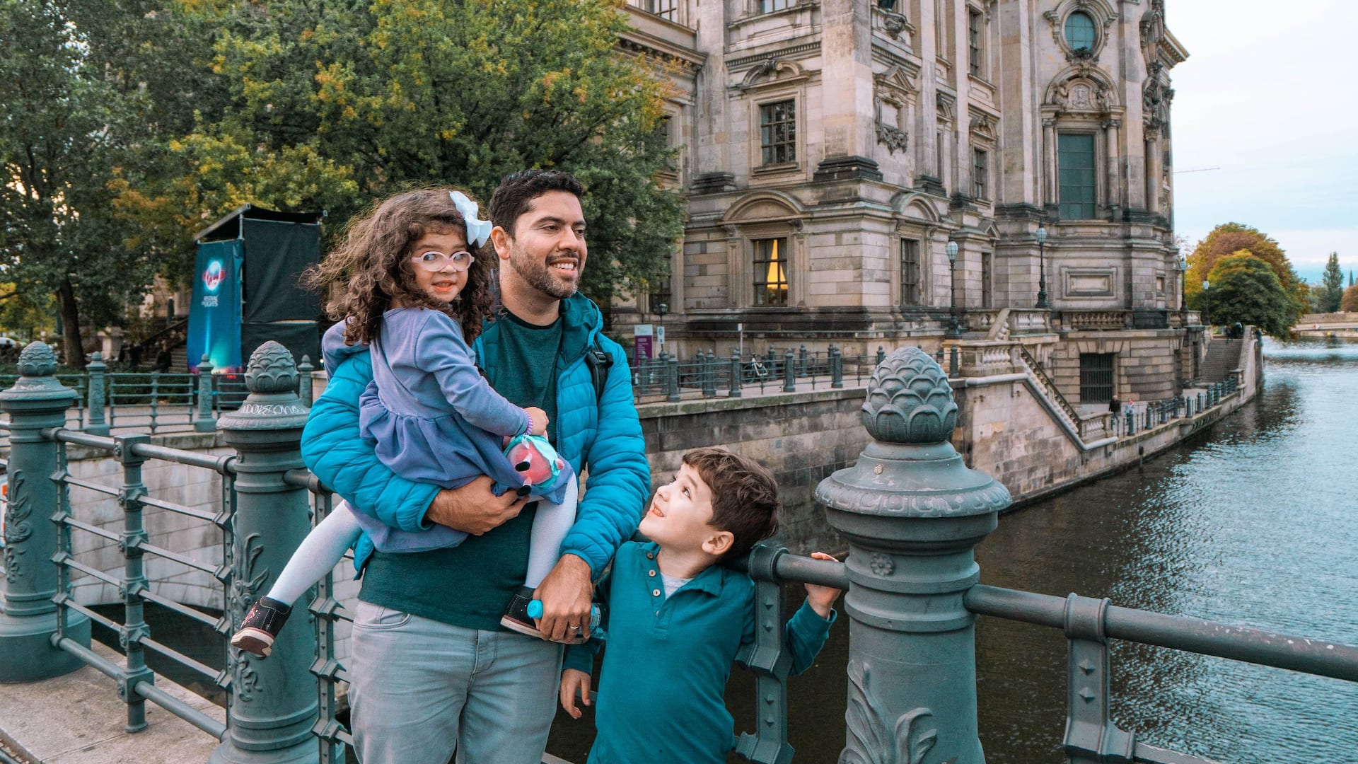 Grand Hyatt Berlin Family Sightseeing Stroll