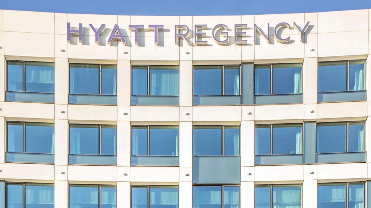 Hyatt Regency Algiers Entrance Exterior 