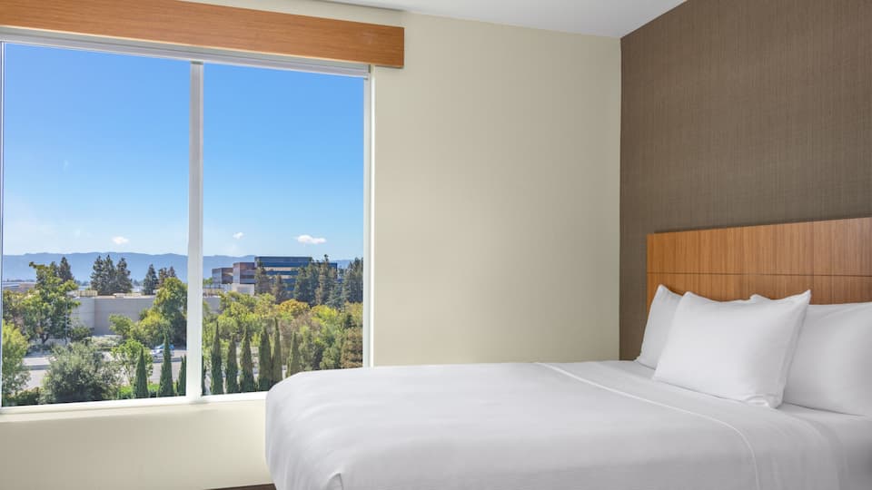 Hotel photos hyatt place san jose airport