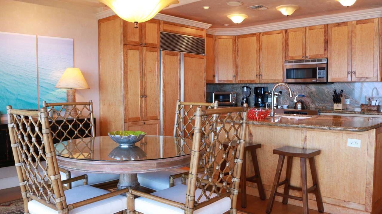 2 Bedroom Condo Ocean Front Gold rating