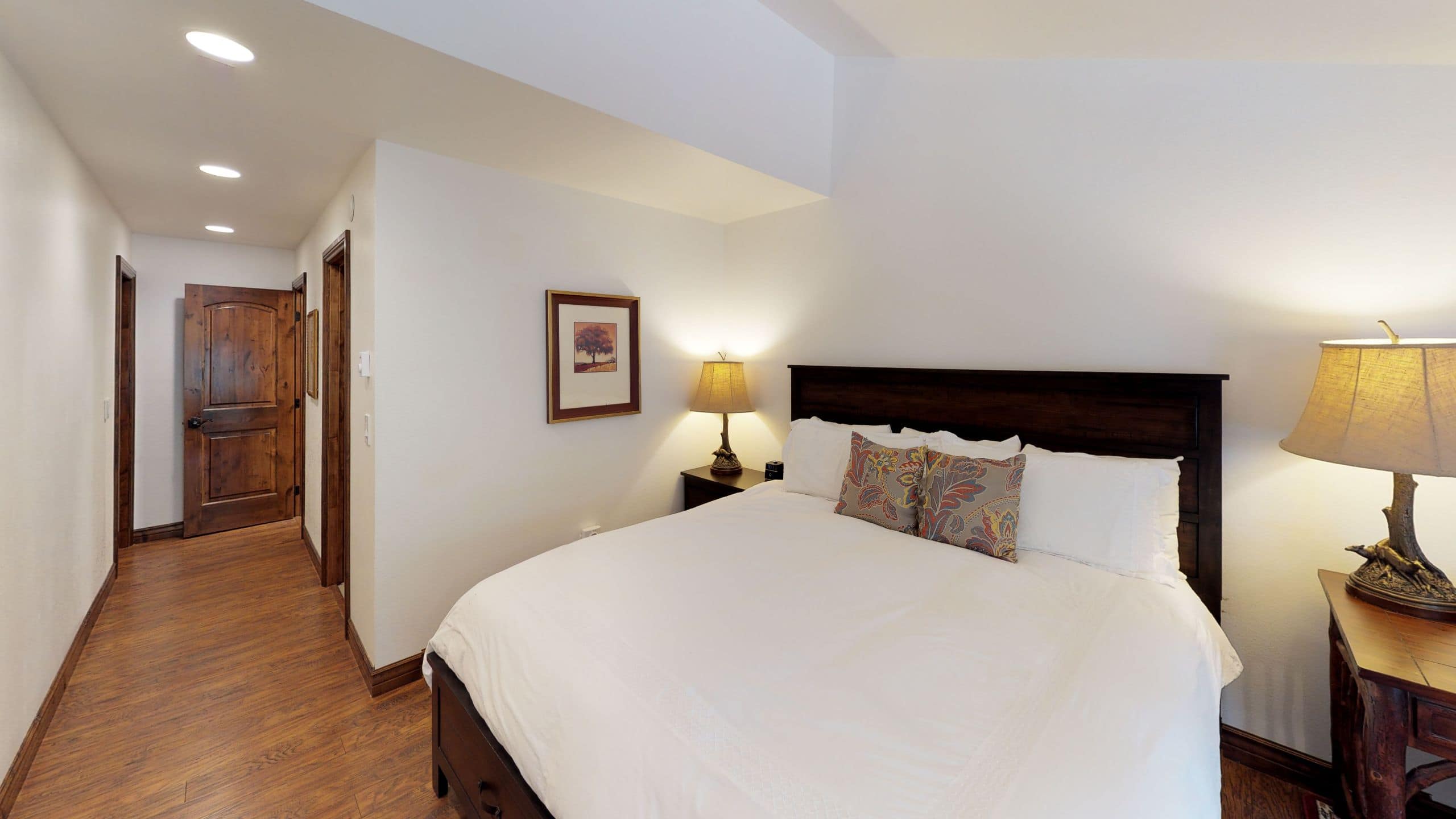 1 de 5 Vail Residences at Cascade Village Two Bedroom Loft Platinum Millrace