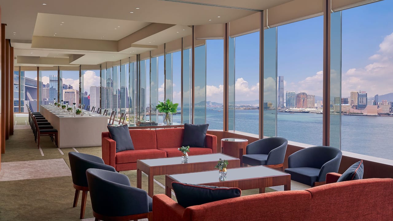 Grand Hyatt Hong Kong Executive Suite Meeting Area