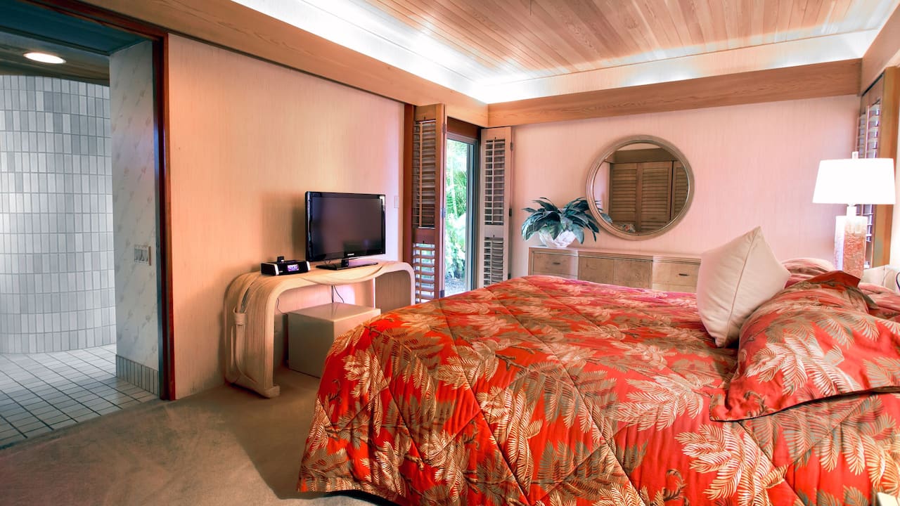 2 Bedroom Condo with Ocean View