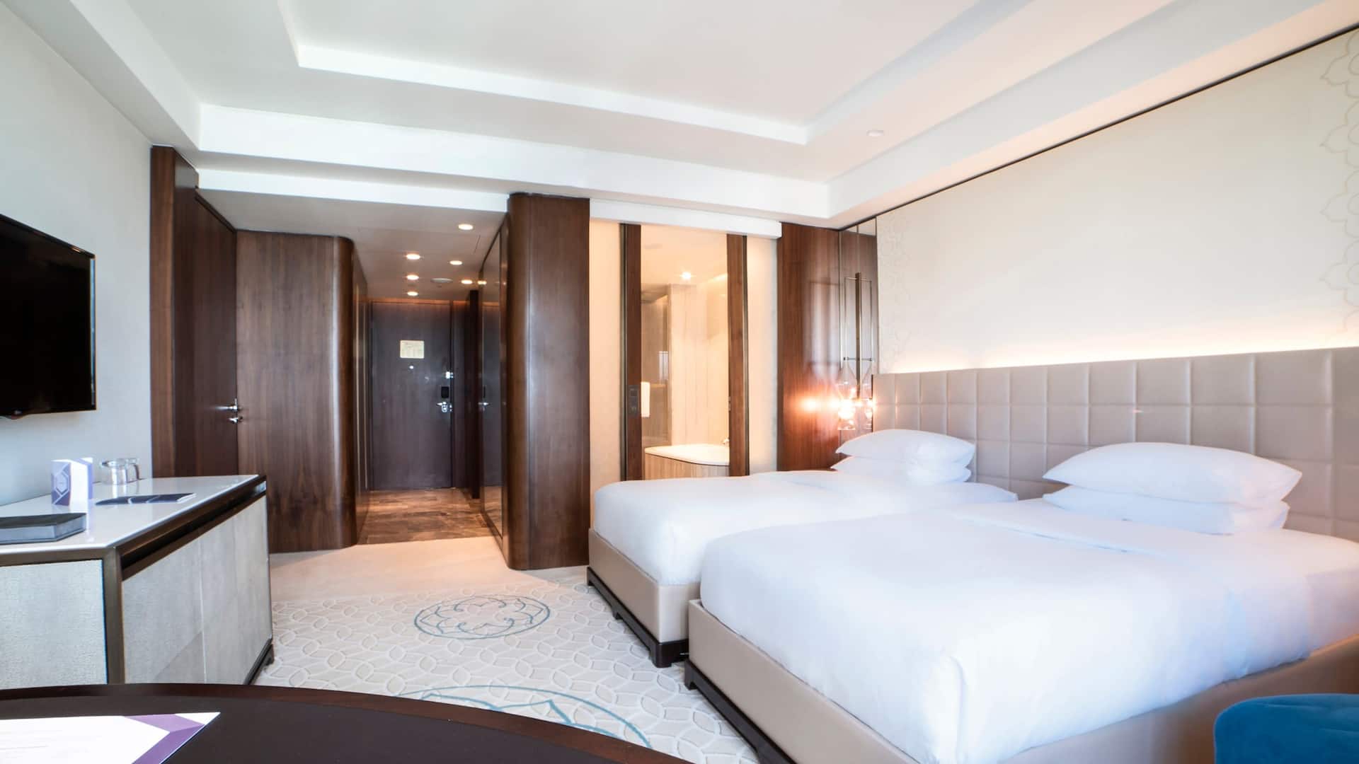 4 de 5 Hyatt Regency Istanbul Ataköy Standard Twin Guestroom