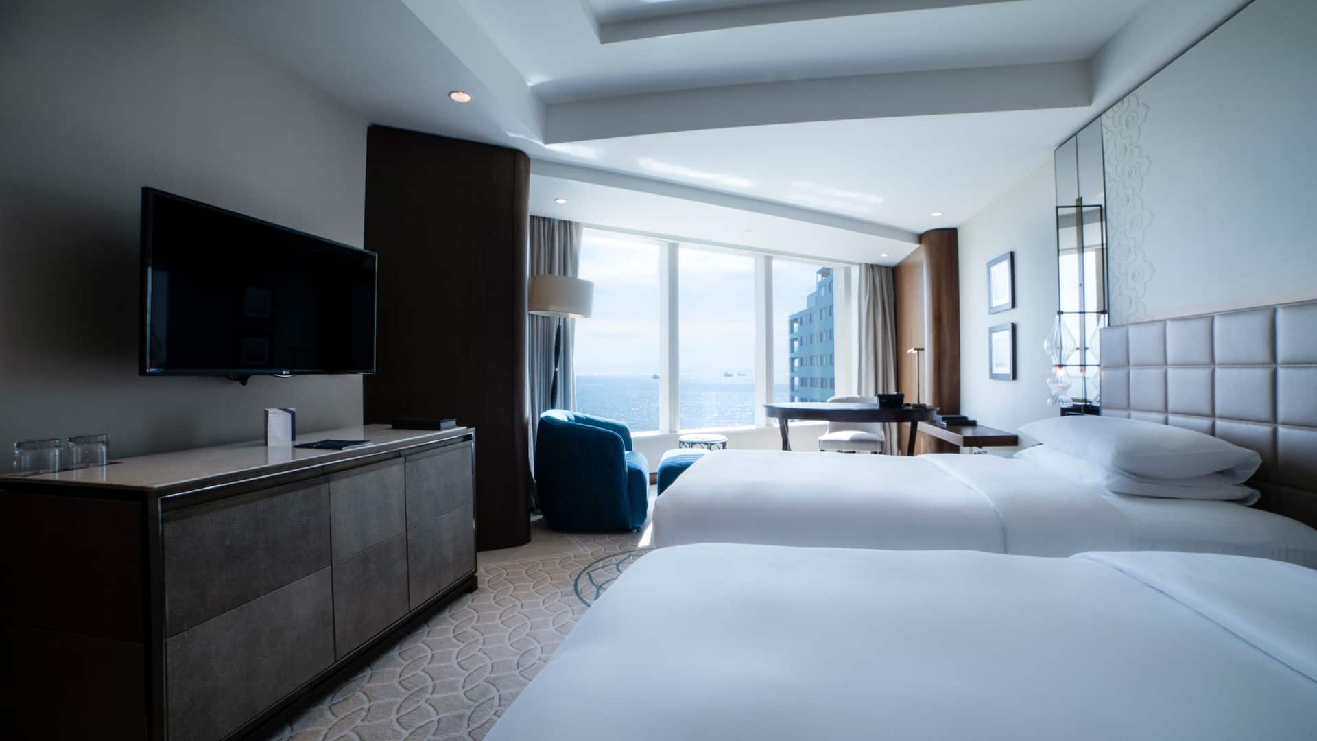 4 de 5 Hyatt Regency Istanbul Ataköy Deluxe Guestroom Sea View