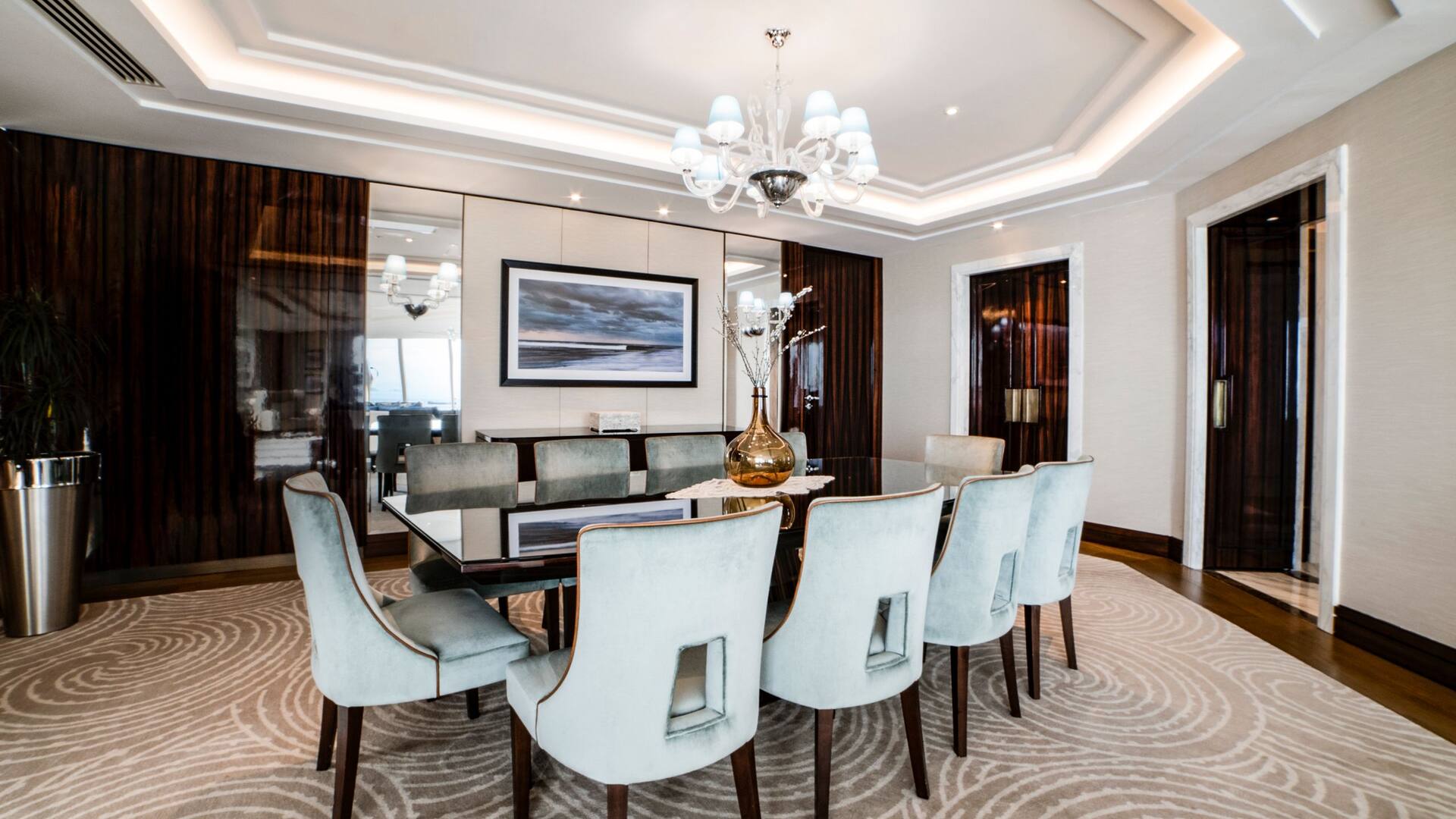 Hyatt Regency Istanbul Ataköy Diplomatic Suite Dining Room