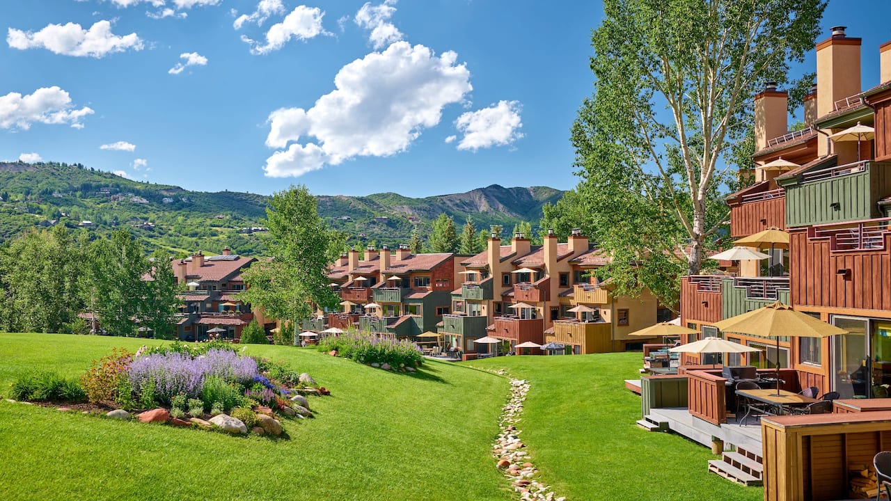 Villas at Snowmass Club, exterior summer