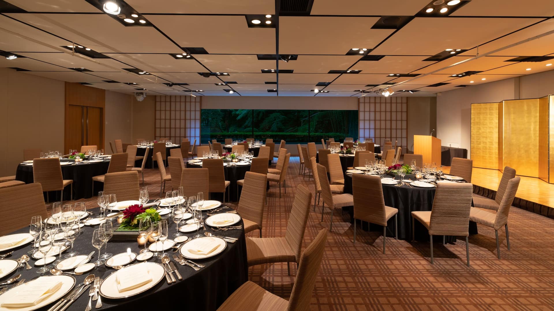7/7 Hyatt Regency Kyoto Room with Garden