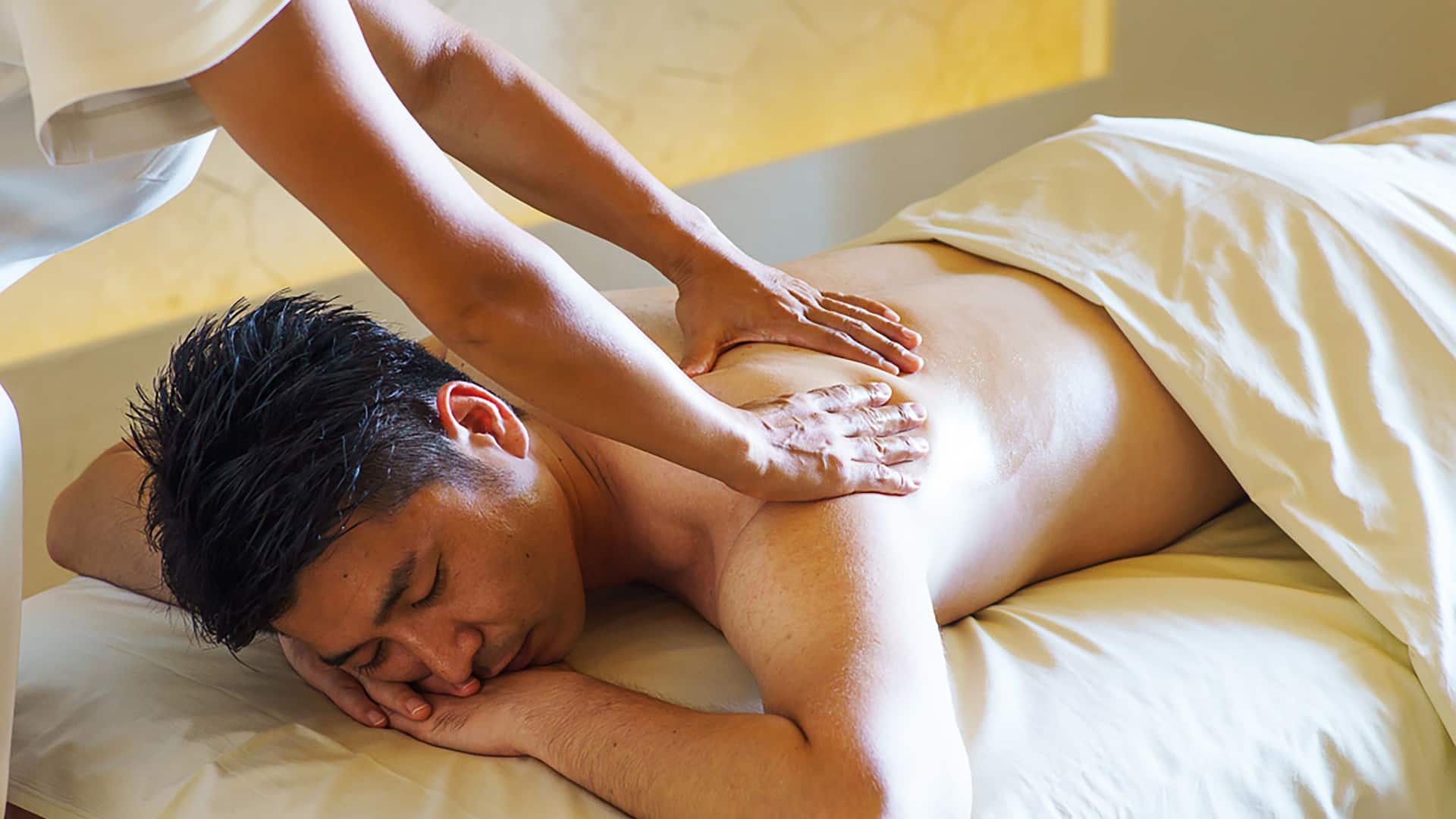 Hyatt Regency Seragaki Island, Okinawa Spa Hanari Massage