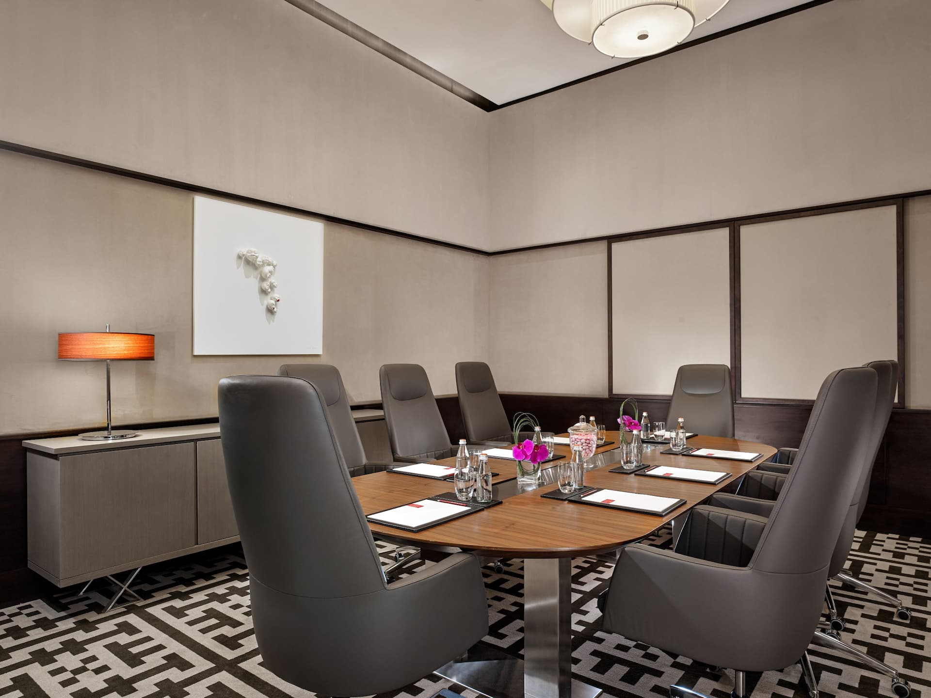 Grand Hyatt Abu Dhabi Hotel & Residences Emirates Pearl Boardroom Meeting