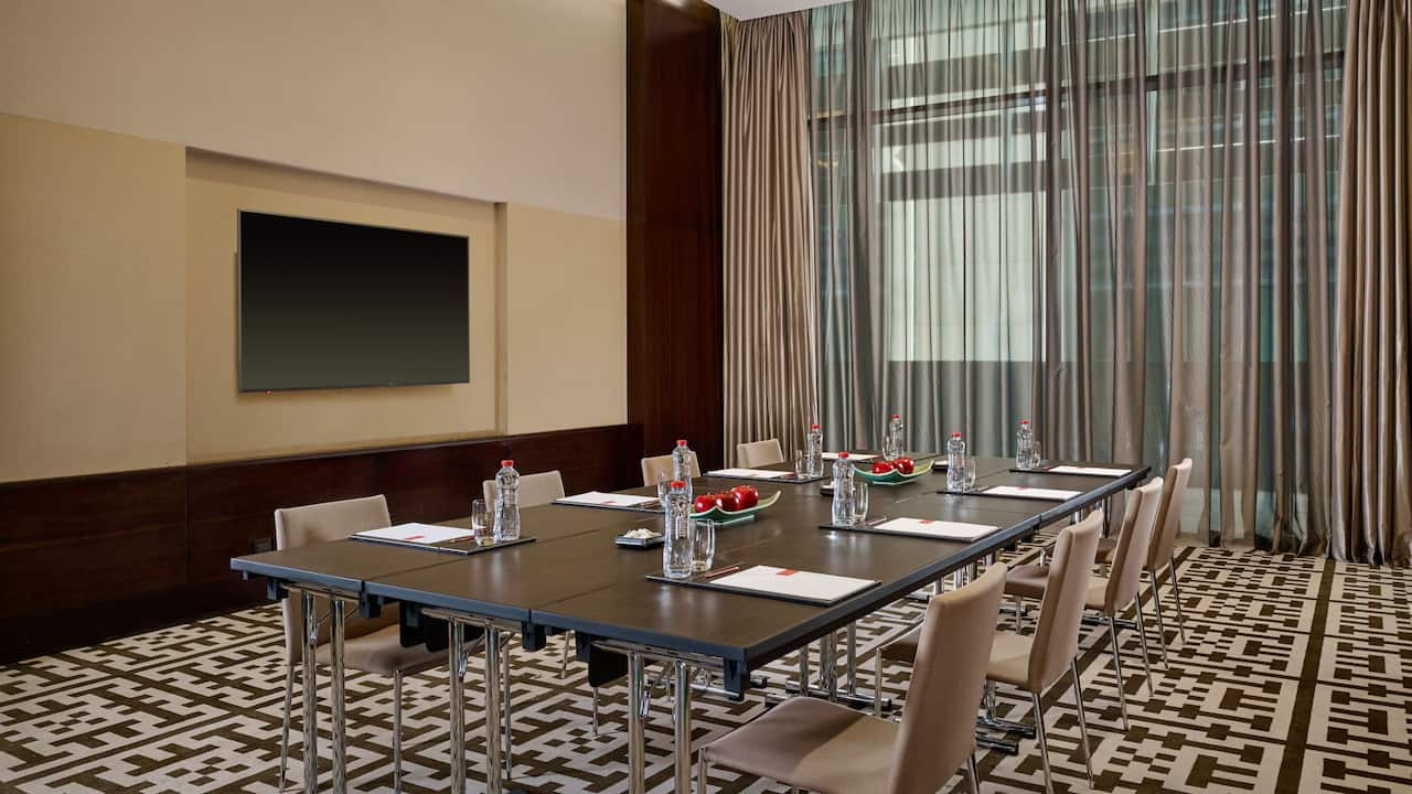 Quimasha meeting room at grand hyatt abu dhabi hotel