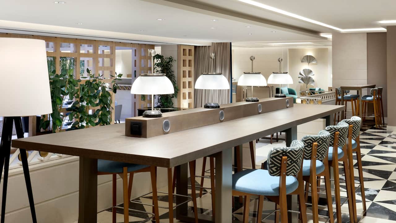Bar Working Area