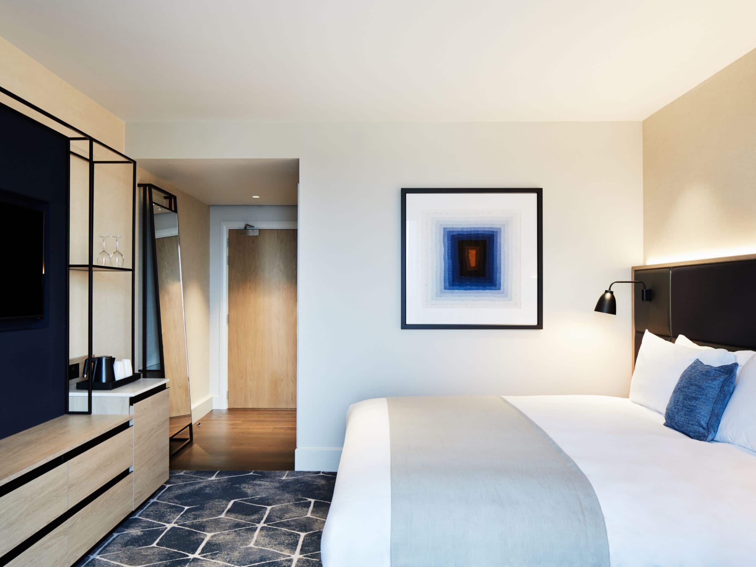 King Guestroom