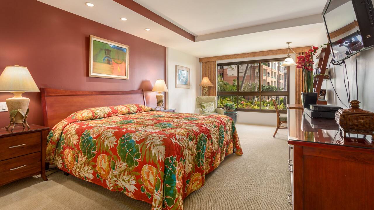 1 Bedroom Condo with Garden View