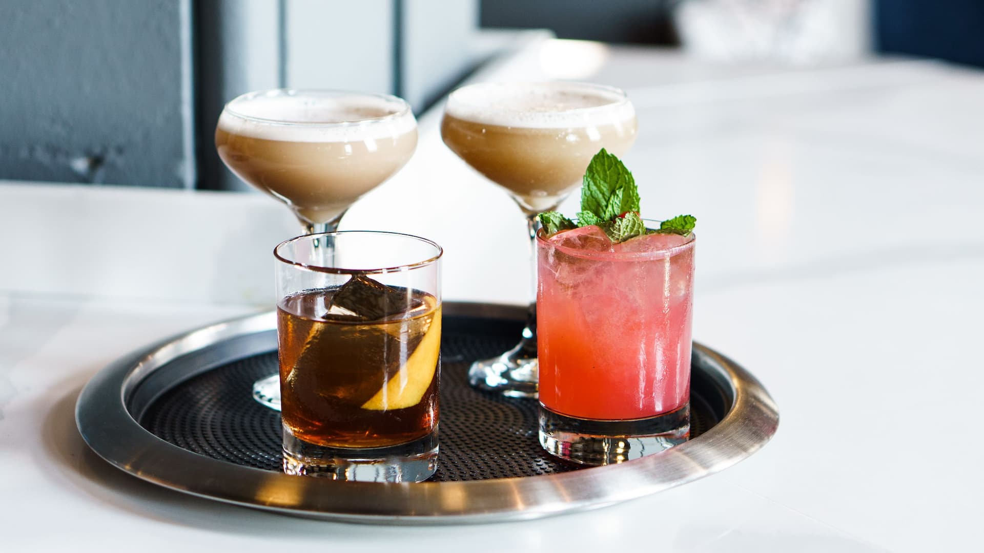 Global HY_P183 Nashville Cocktails Holston House
