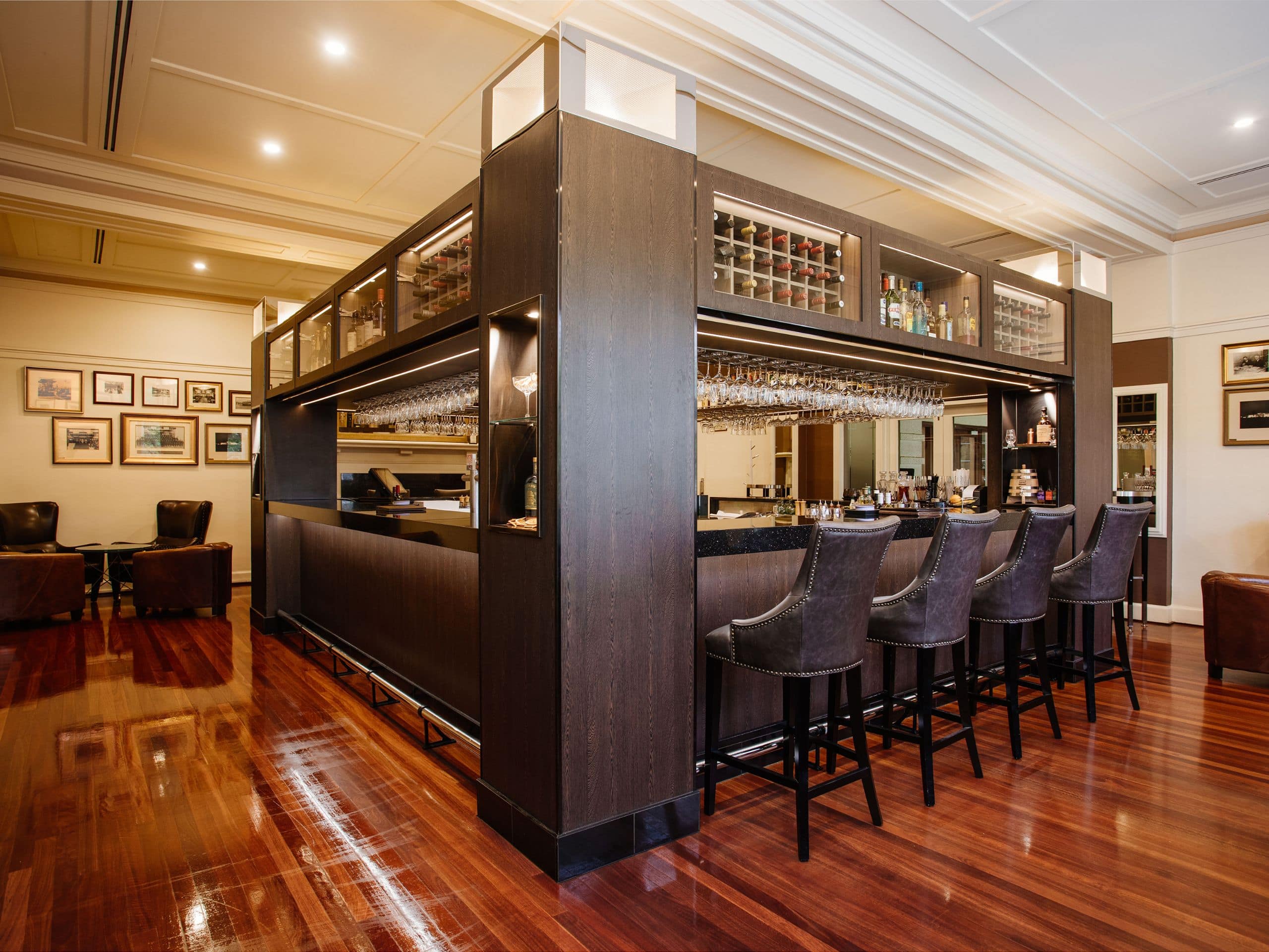 Canberra Restaurants Cafes Bars Hyatt Hotel Canberra