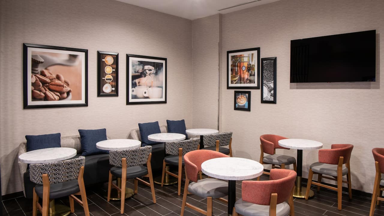  Breakfast Seating Areas
