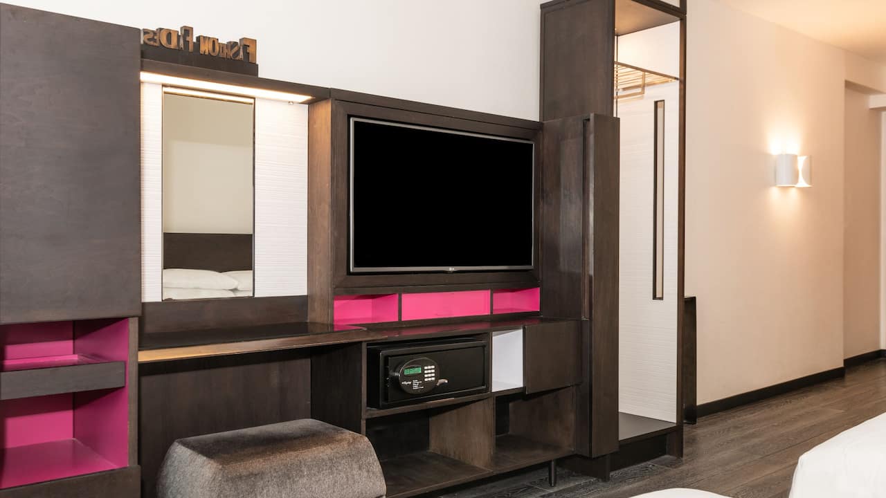 Two Doubles Guestroom