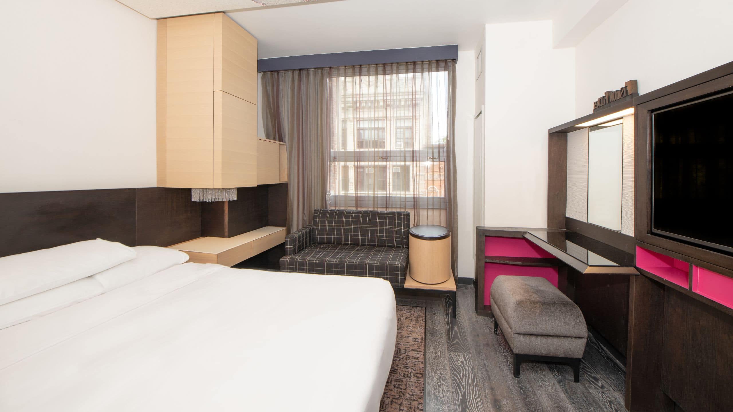 Hyatt Herald Square New York King Guestroom