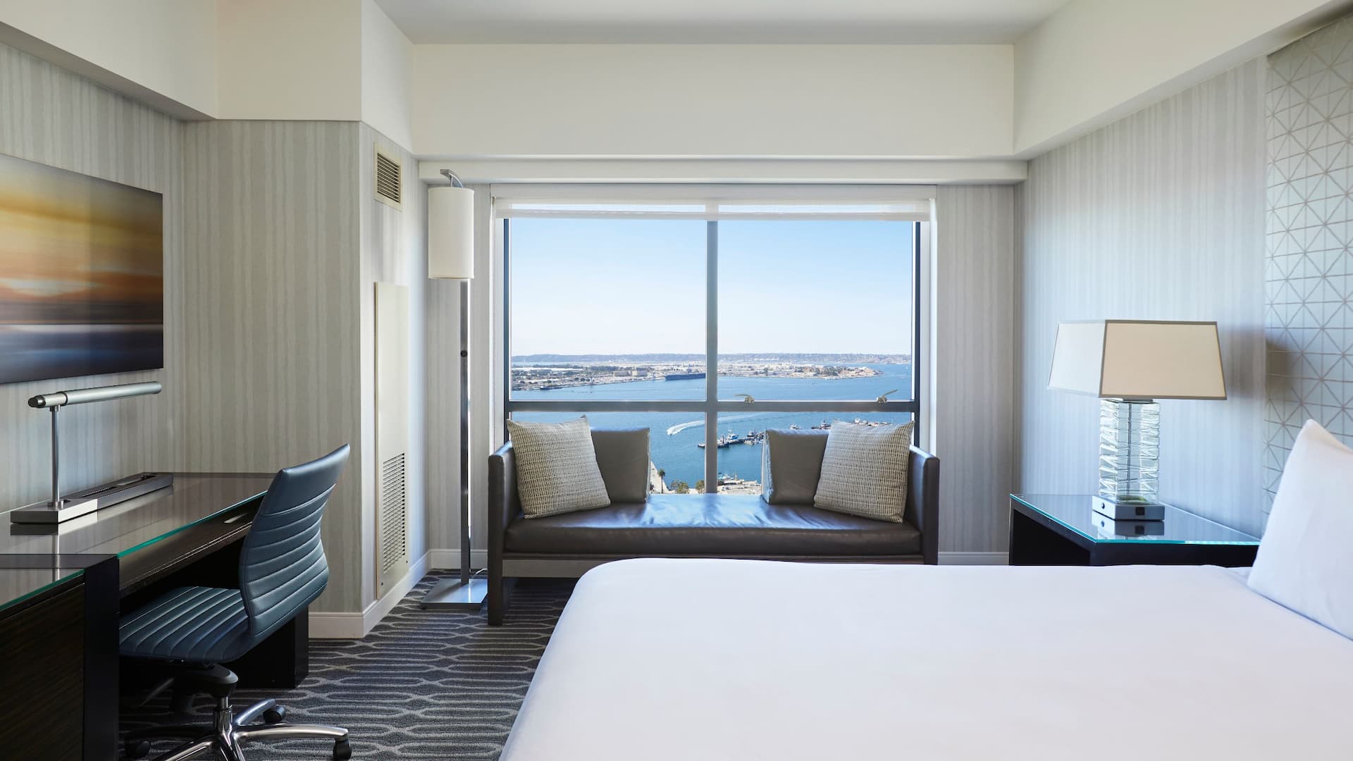 Manchester Grand Hyatt San Diego King Premium Bay