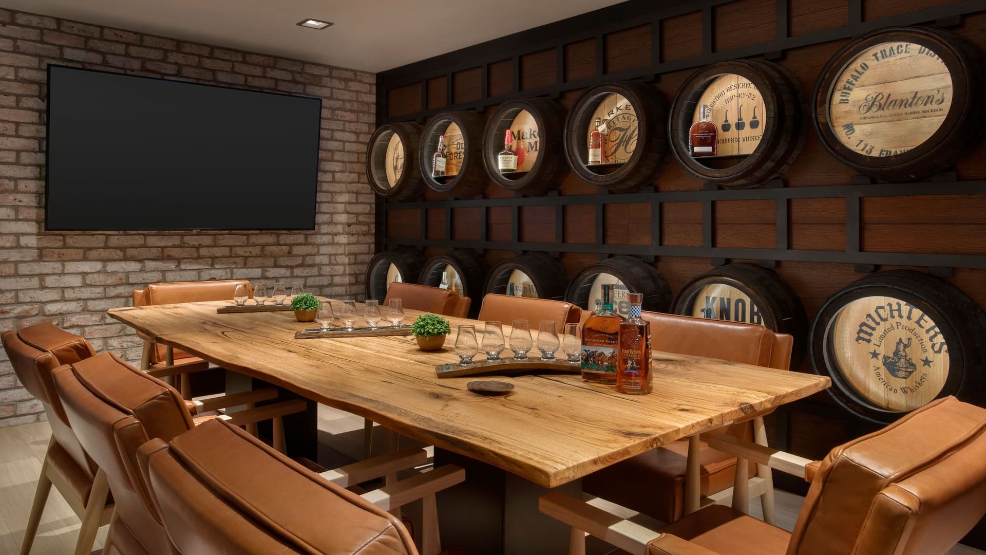 Hyatt Regency Louisville Bourbon Tasting Room