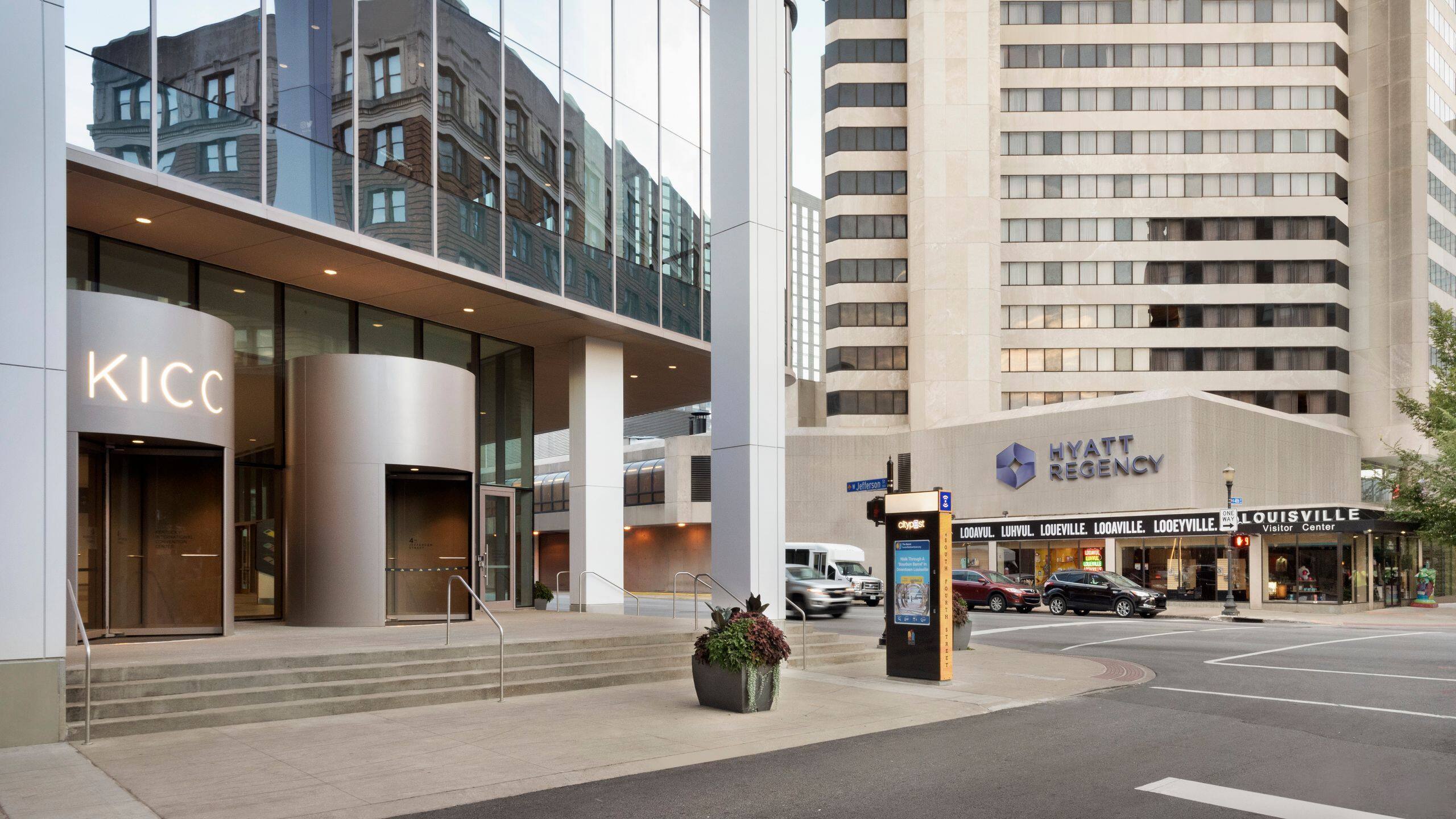 Map of Downtown Louisville Hyatt - Hyatt Regency Louisville P312 Exterior With KICC.16x9