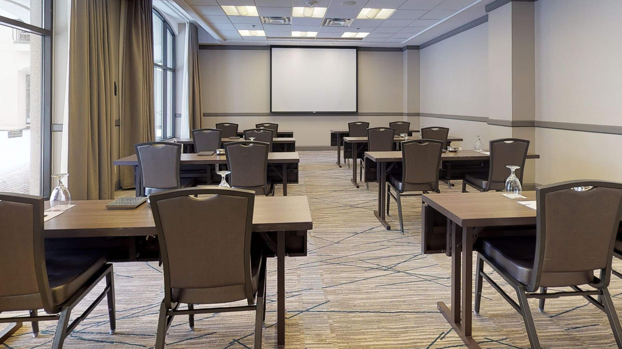 Grand Hyatt Vail Powell Meeting Suite