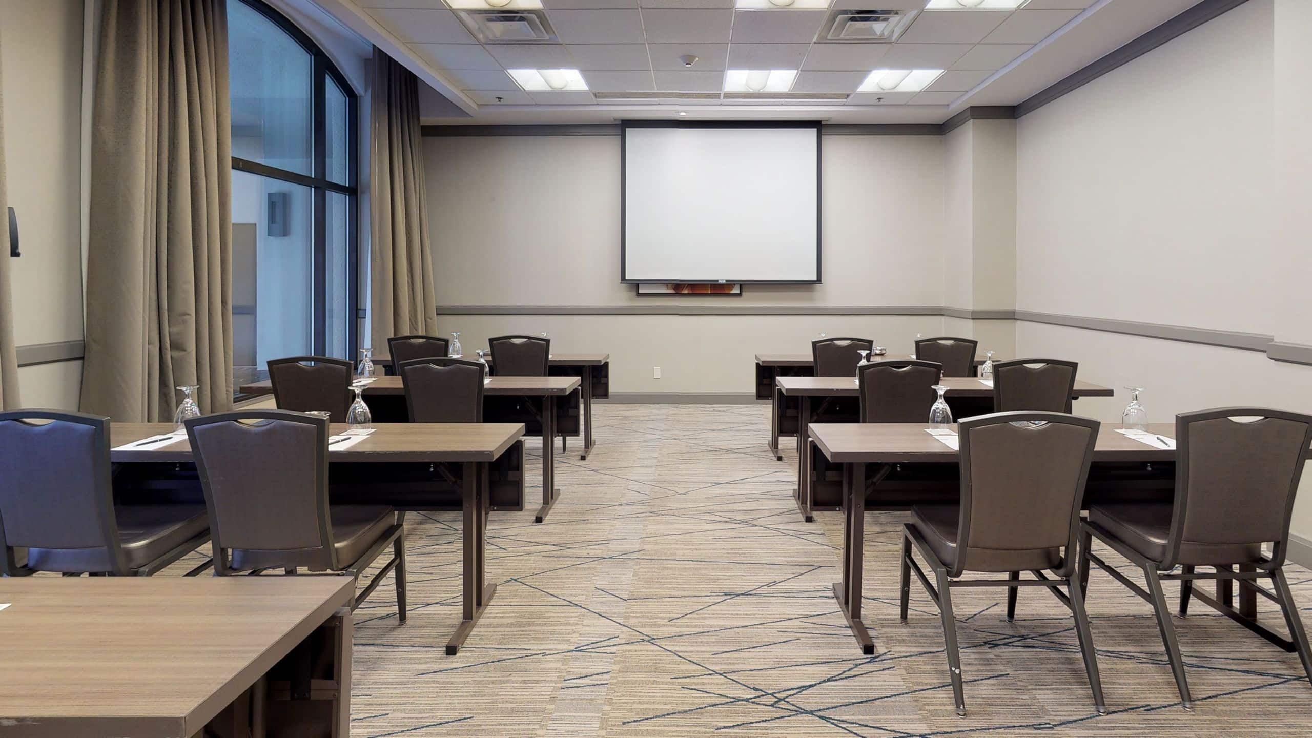 Grand Hyatt Vail Valhalla Meeting Suite