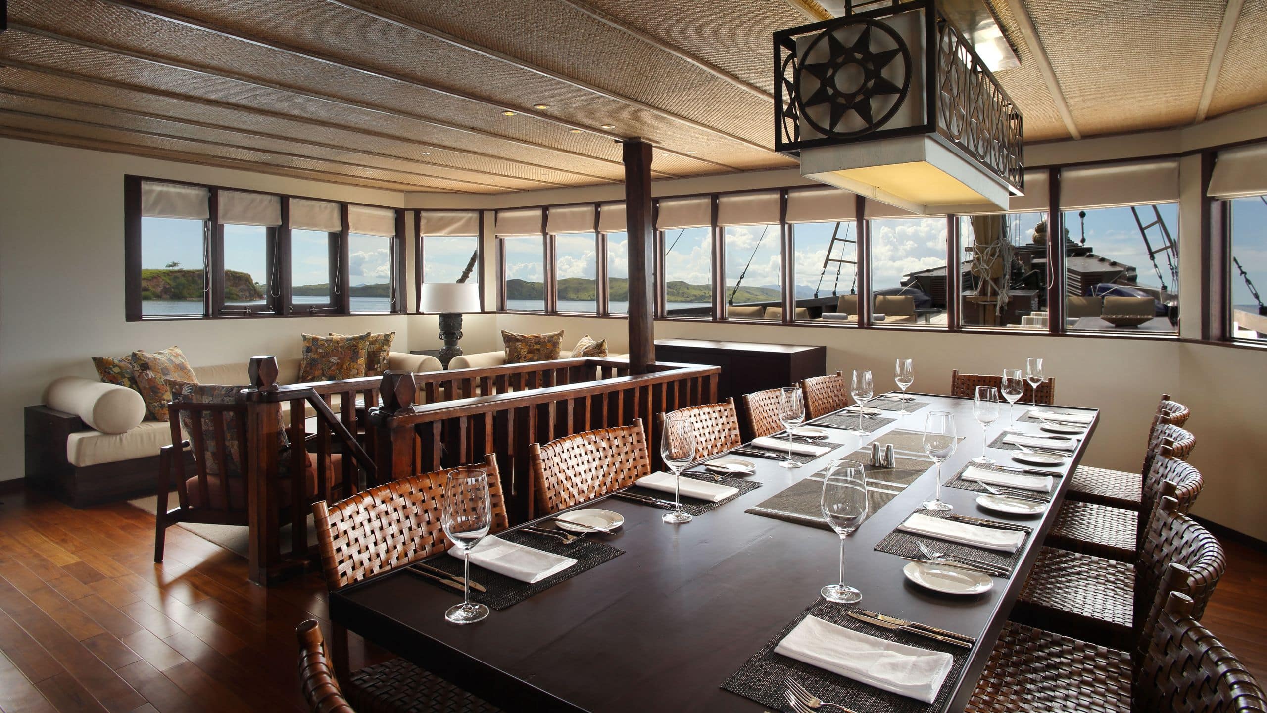 Alila Purnama Majapahit Lounge Dinner Setup