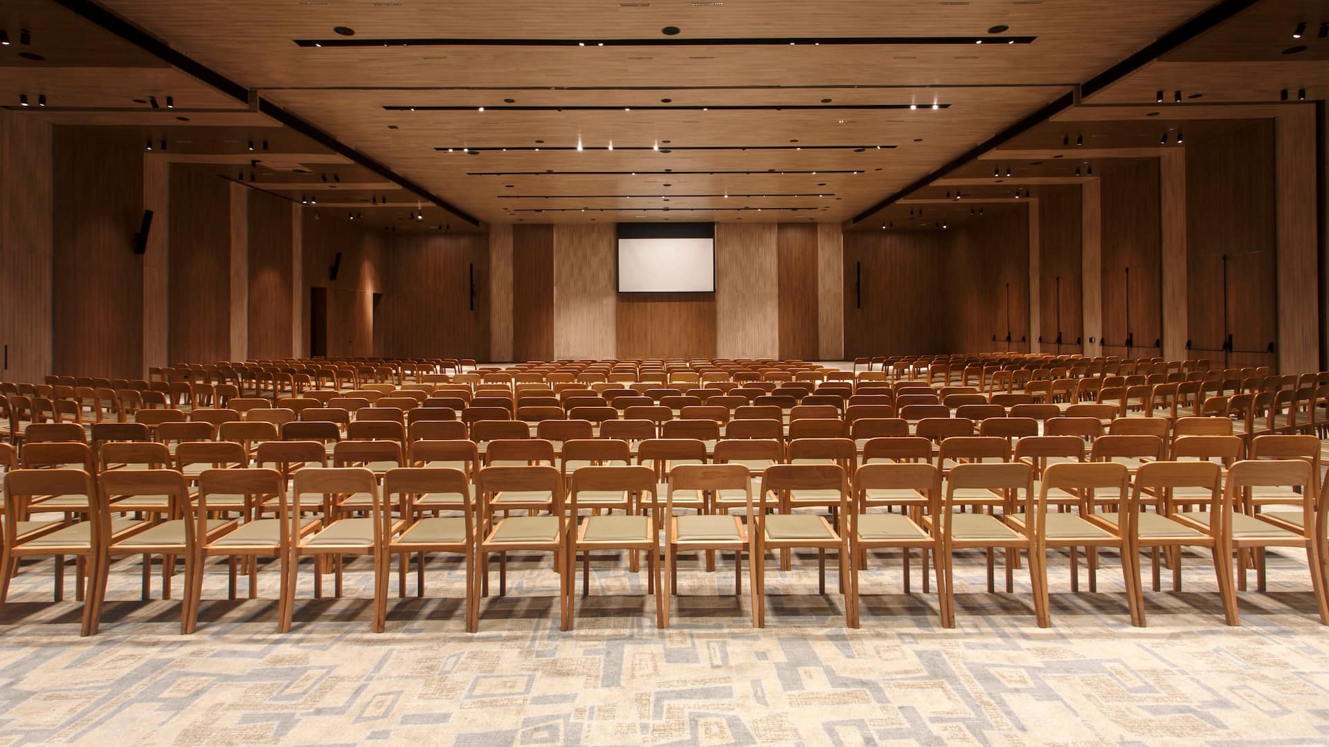 Grand Hyatt Rio de Janeiro Grand Ballroom Theatre Setup