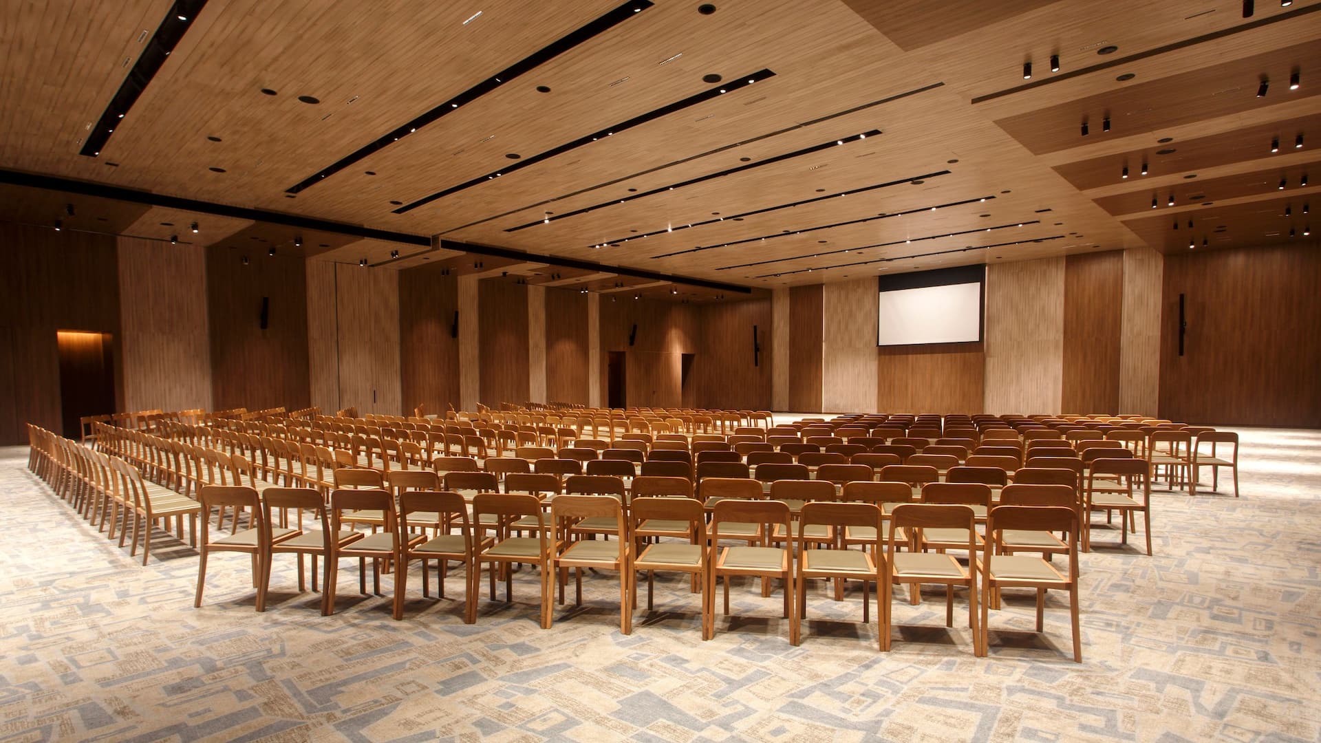 1 de 8 Grand Hyatt Rio de Janeiro Grand Ballroom Theatre Setup