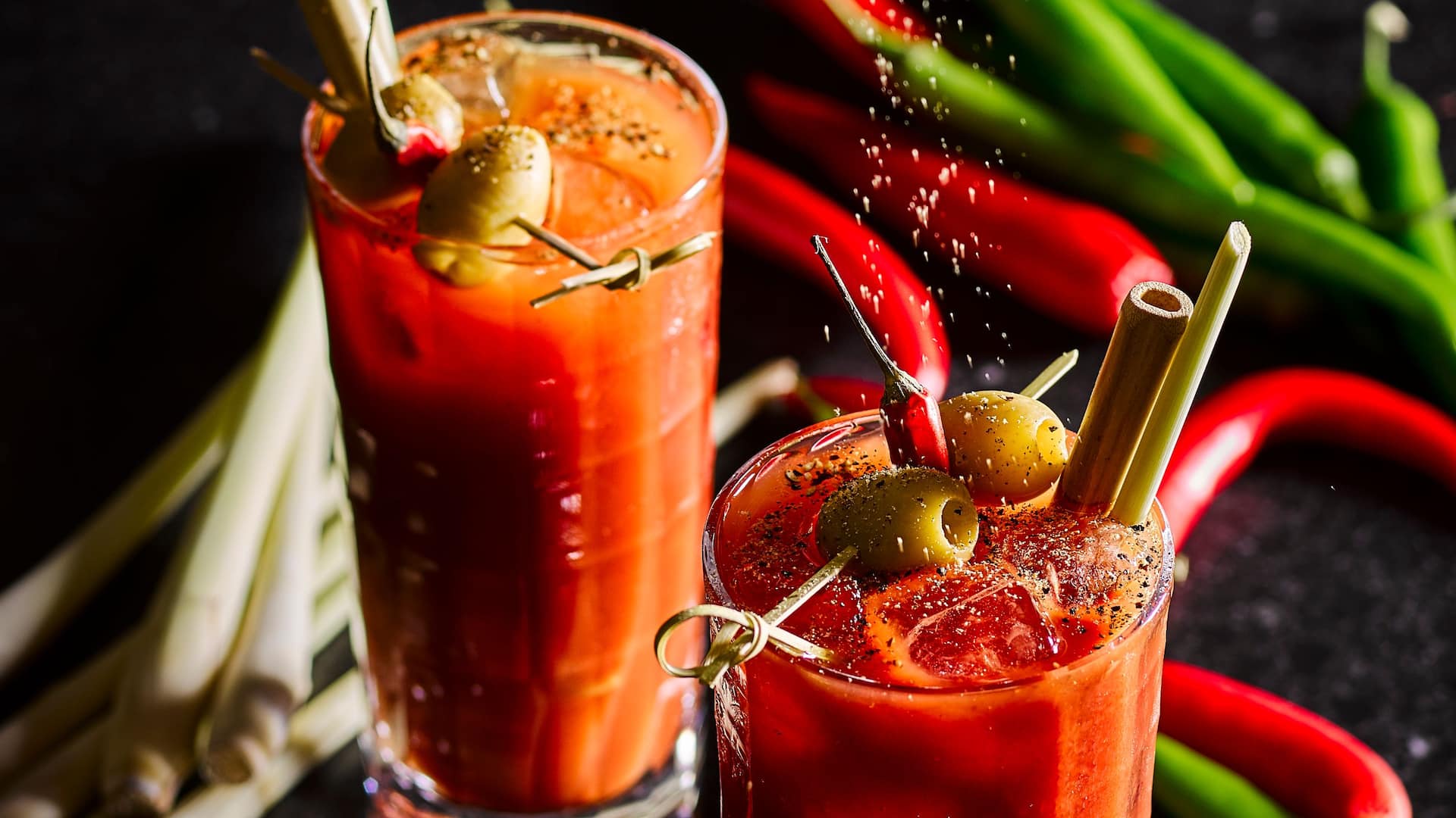 Hyatt Regency Amsterdam Mama Makan Brunch Bloody Mary