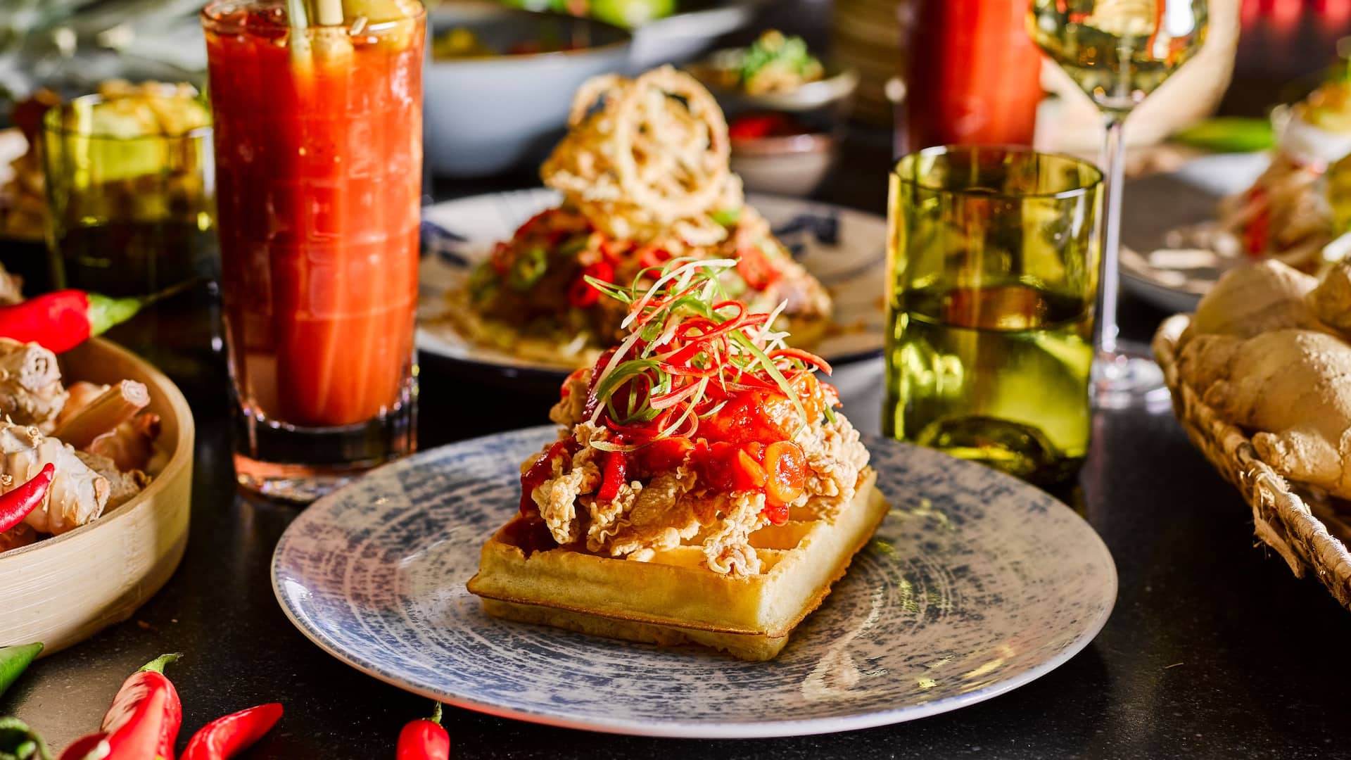 Hyatt Regency Amsterdam Mama Makan Brunch Waffles