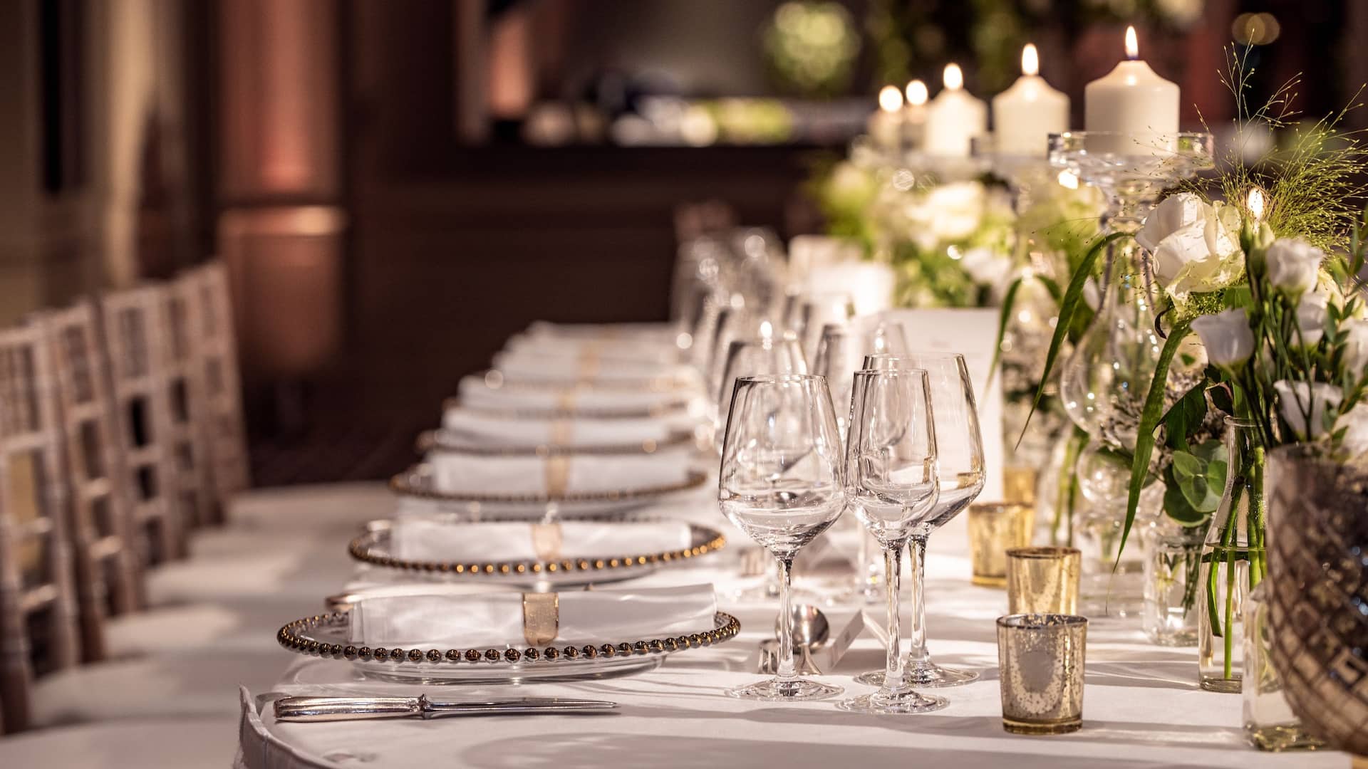 Hyatt Regency London - The Churchill Wedding Table Setup