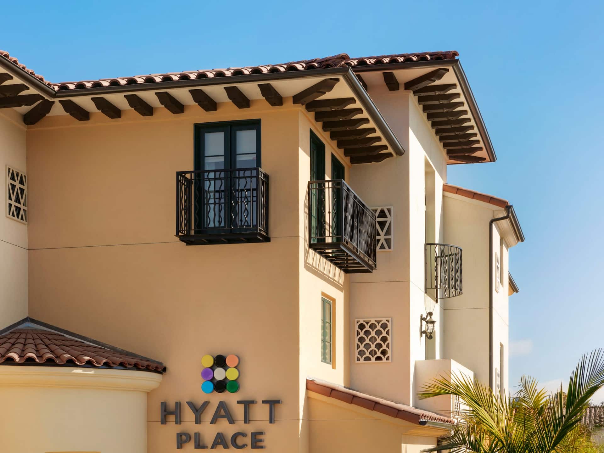 Hyatt Place Santa Barbara Exterior Daytime