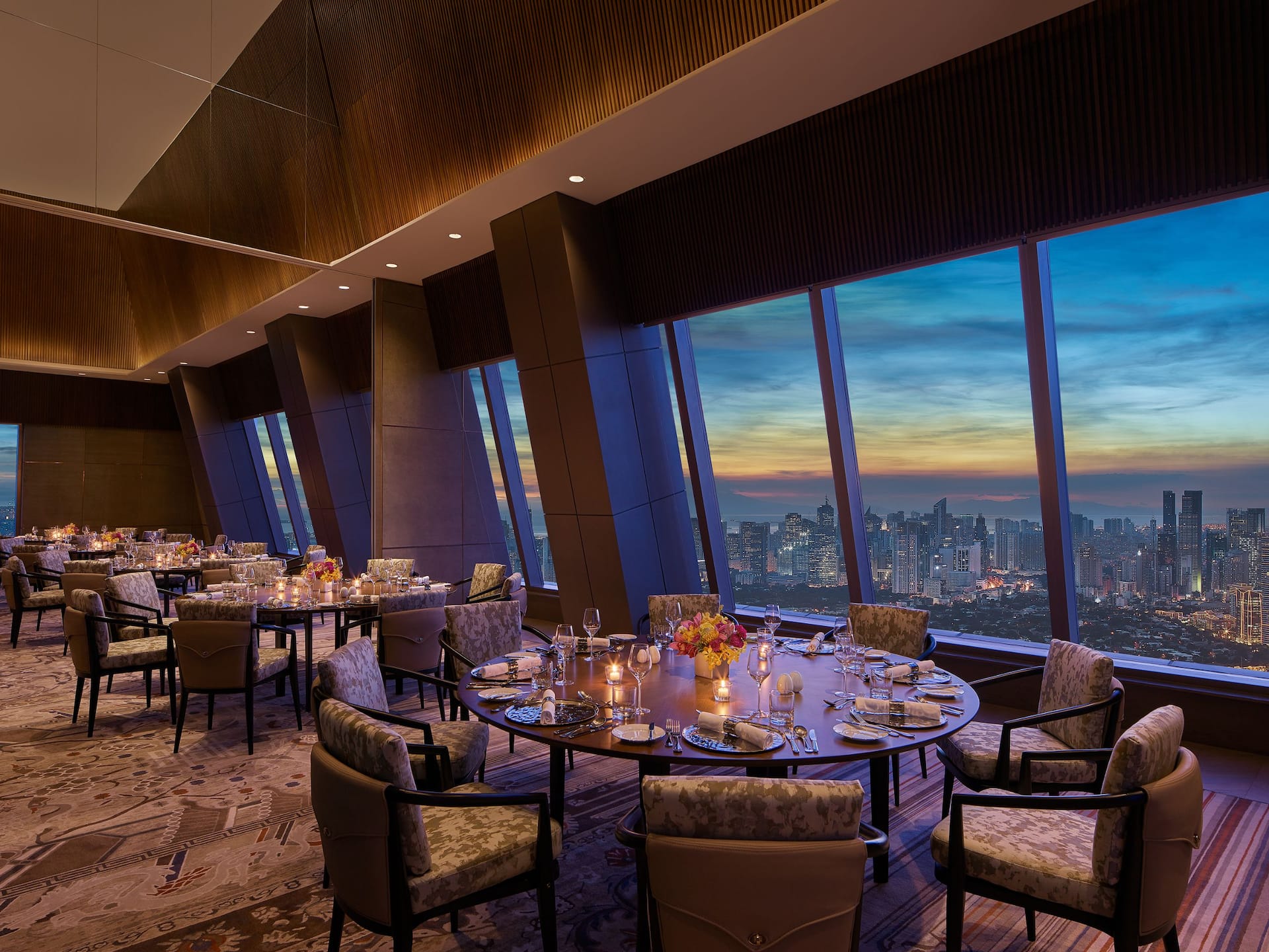 Grand Hyatt Manila Penthouse Rounds