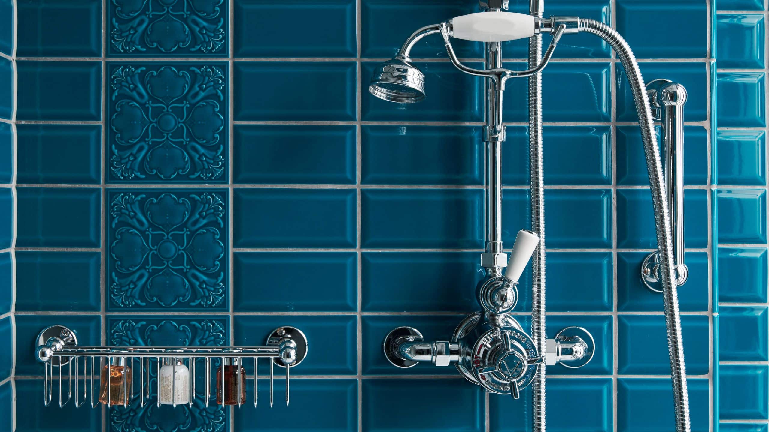 第 5，共 5 Great Scotland Yard Hotel Guest Bathroom Shower