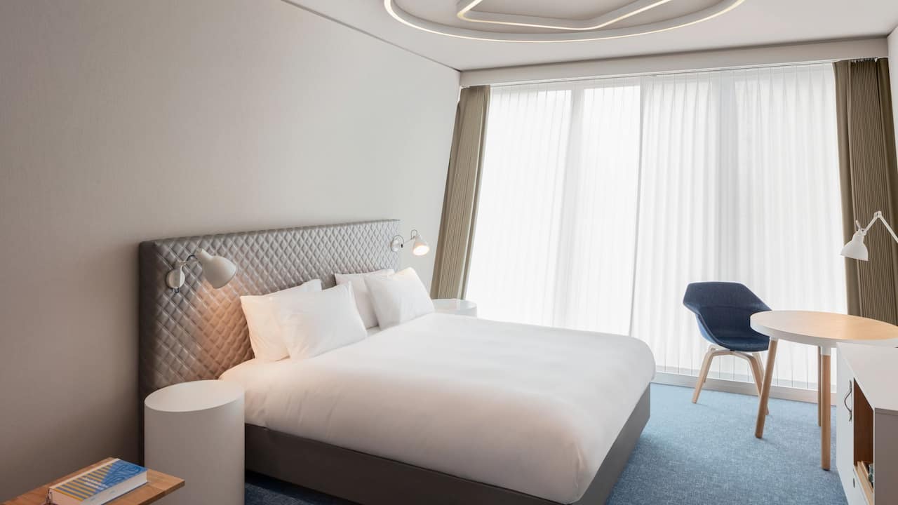 King Bed with View to the Airport or Park at Hyatt Place Zurich Airport The Circle