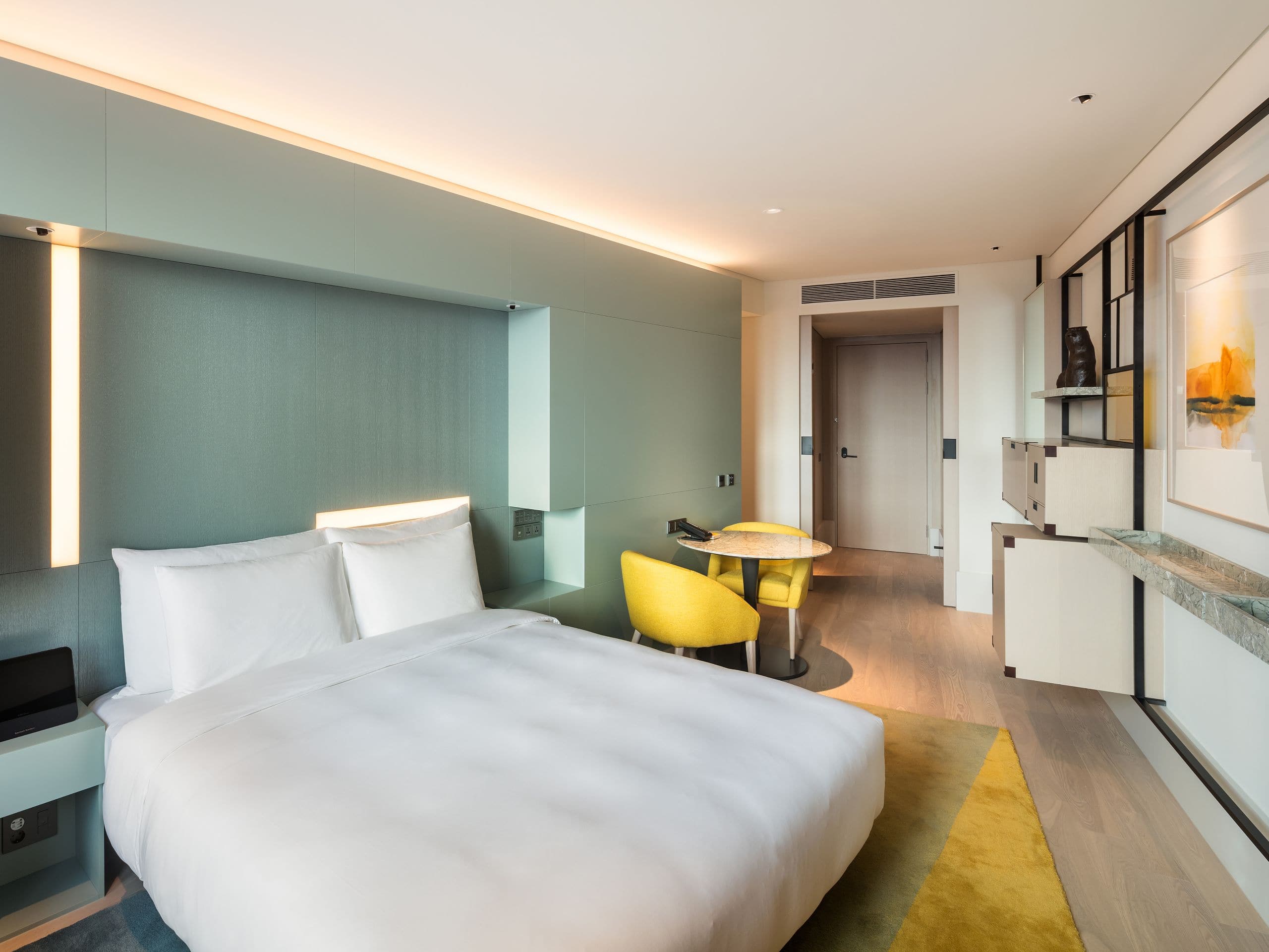 Andaz Seoul Gangnam Standard King Guestroom