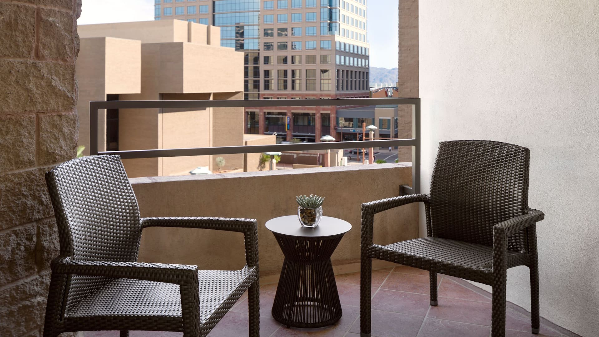 Hyatt Regency Phoenix King Guestroom Balcony