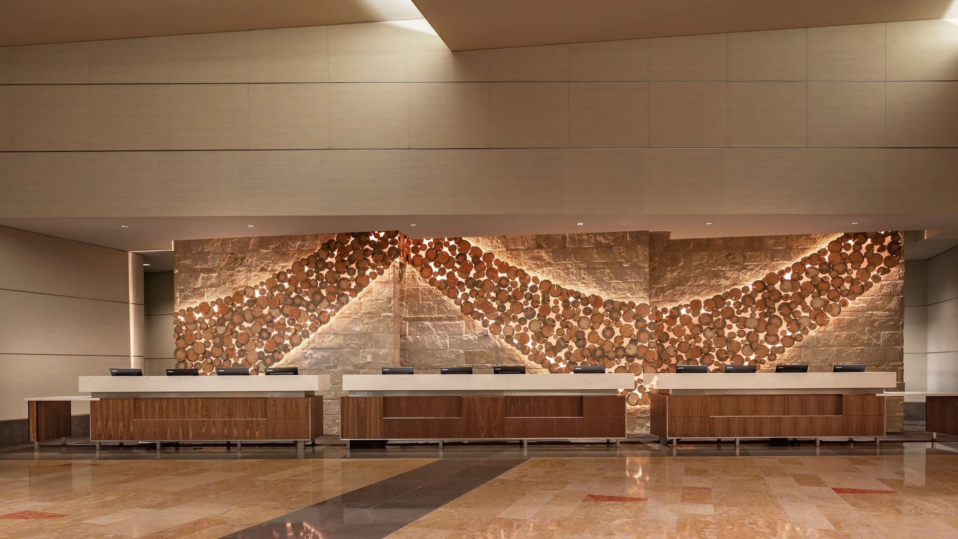 Hyatt Regency Denver at Colorado Convention Center Front Desk
