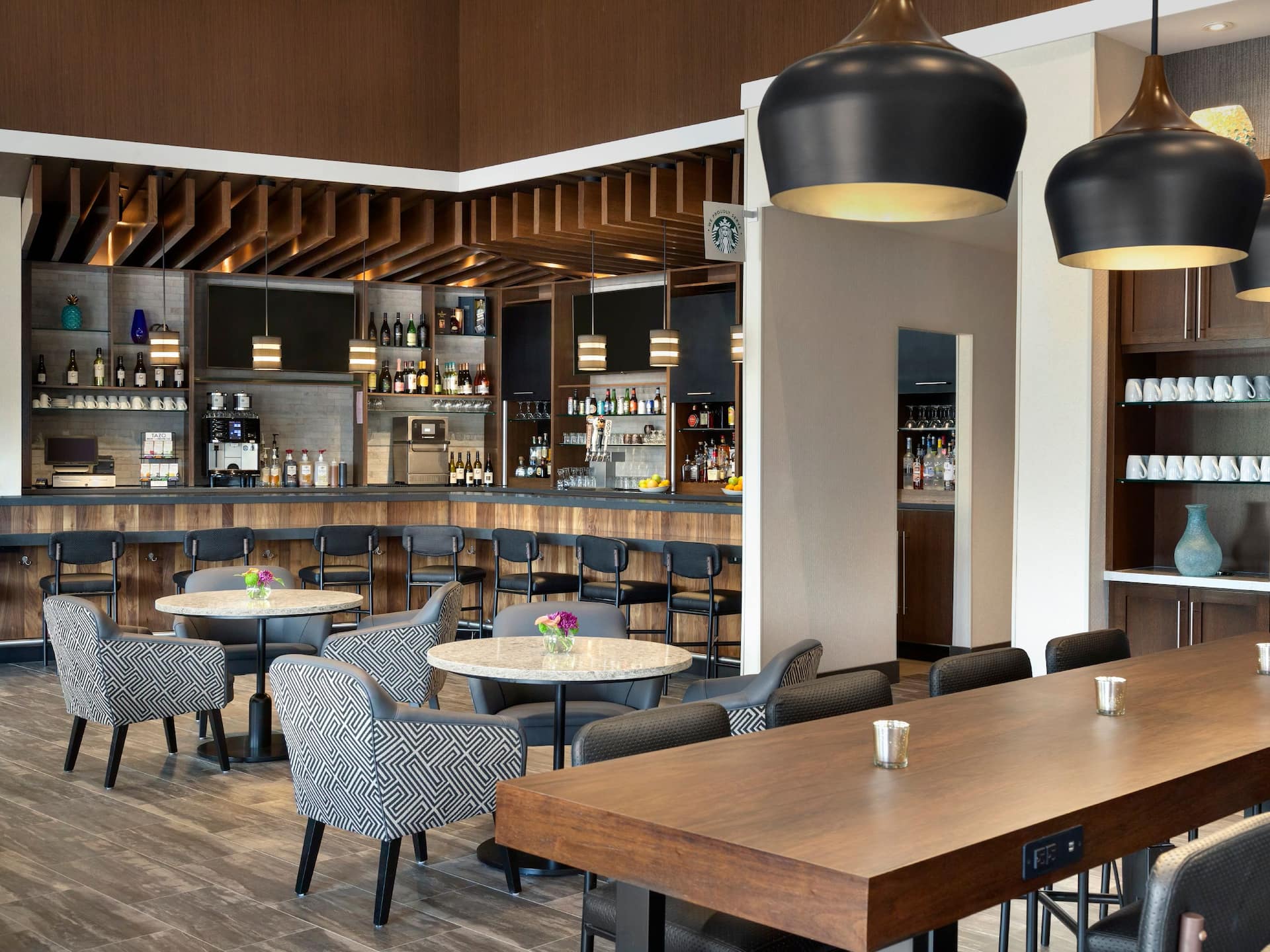 Hyatt Place Vacaville Coffee to Cocktails Bar