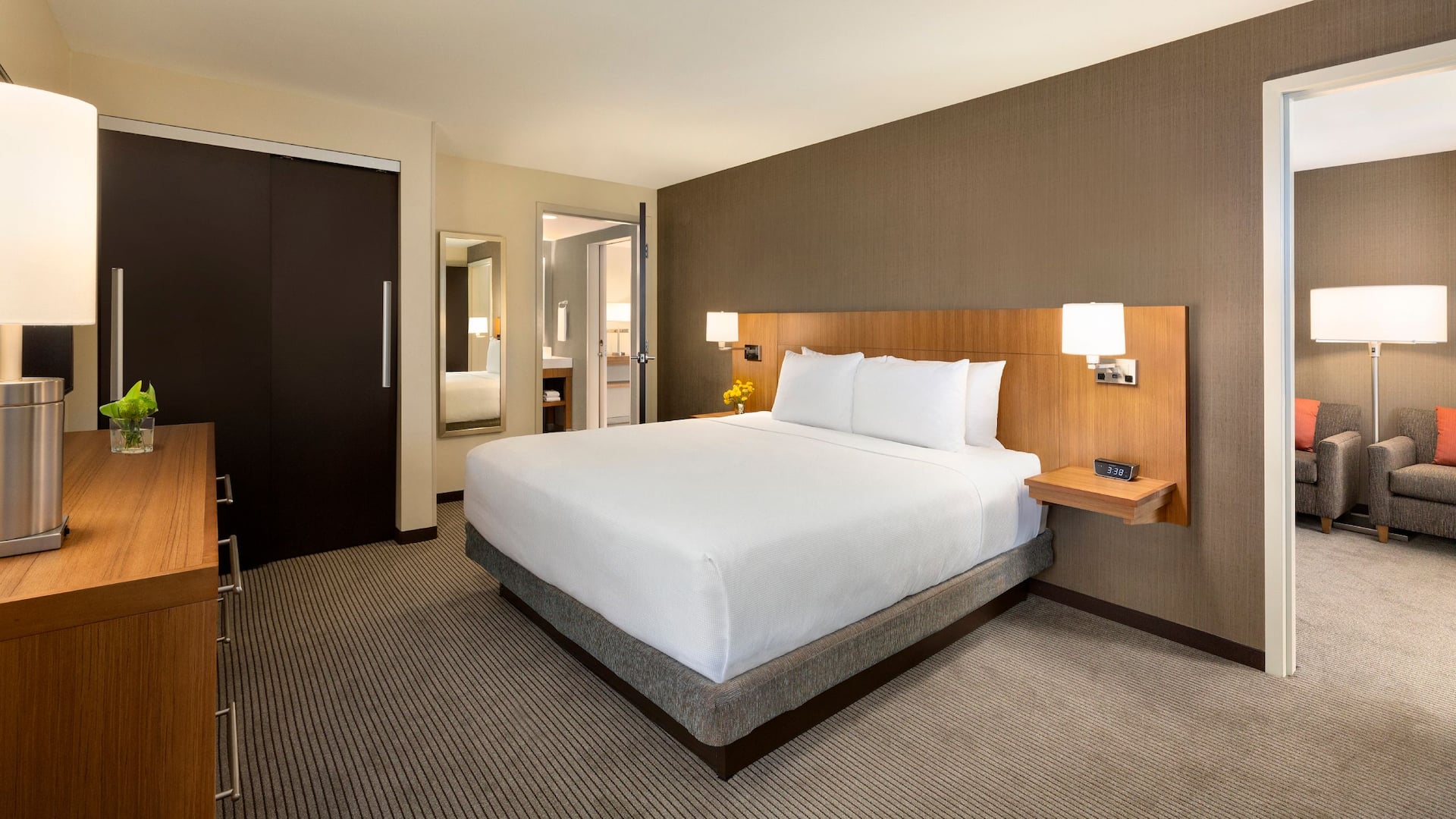 Hyatt Place Vacaville One Bedroom Suite Bedroom