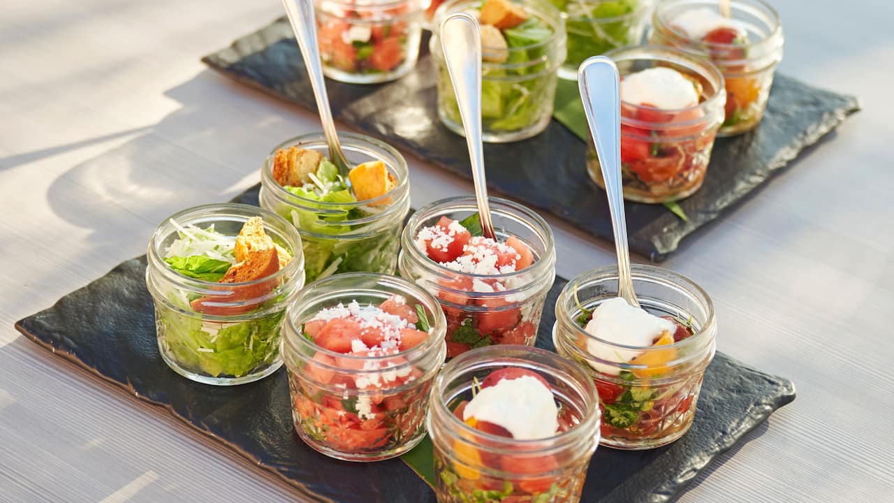 Group Culinary Fresh Salad Jars