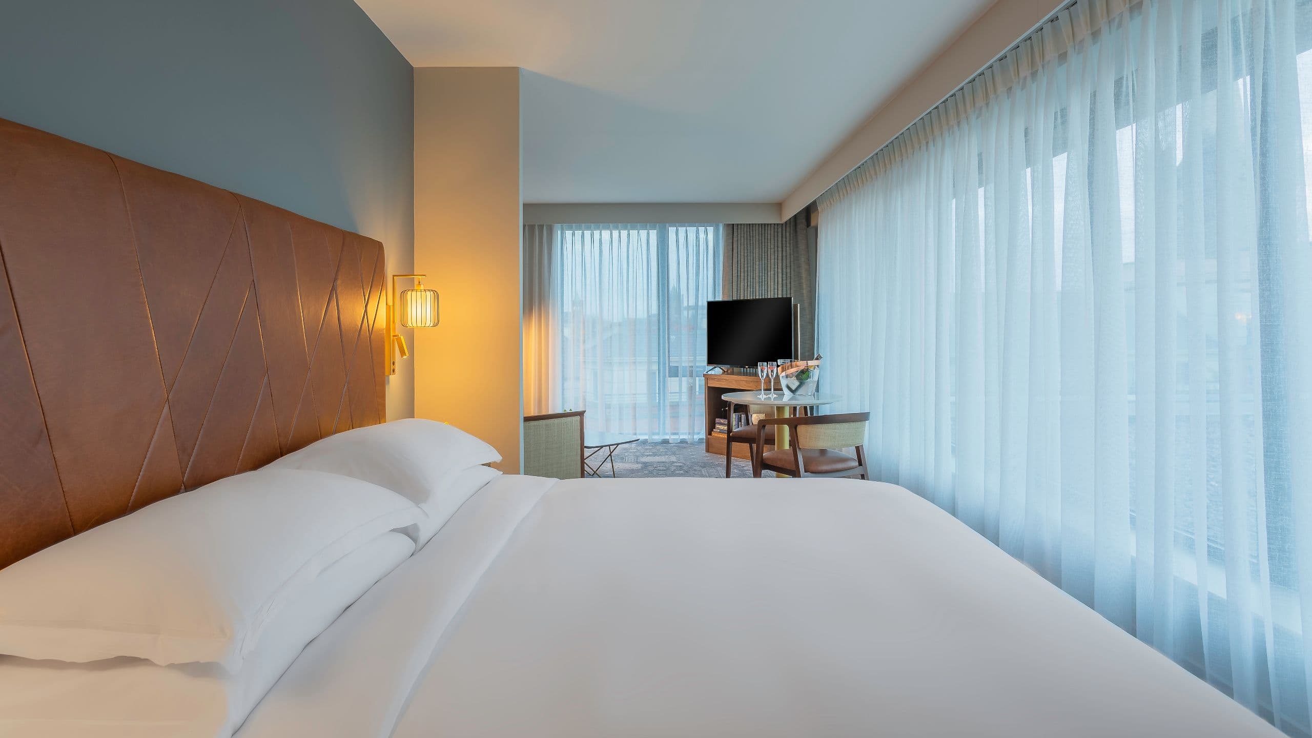 Hyatt Centric The Liberties Dublin Terrace Suite Bedroom