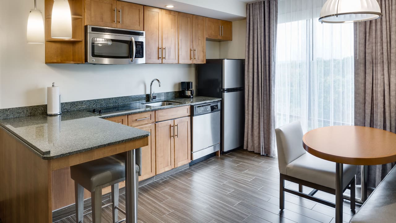 Standard Queen Guestroom Kitchen